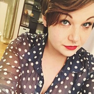 Meet your Posher, Christina